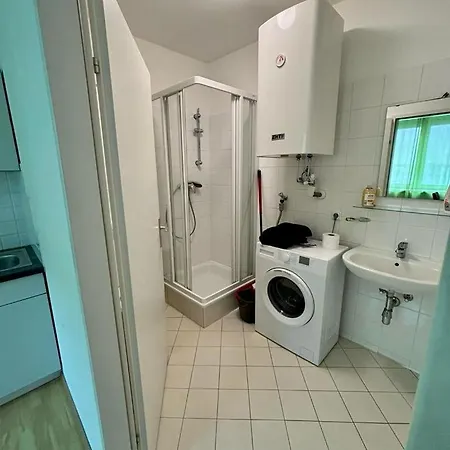 Adsa Linz
